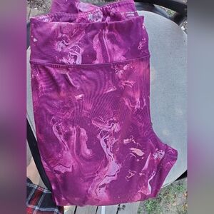 Tek Gear Women's Purple Swirl Leggings